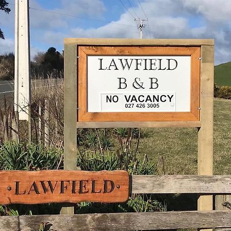 Lawfield Bed and Breakfast Glenomaru Buitenkant foto